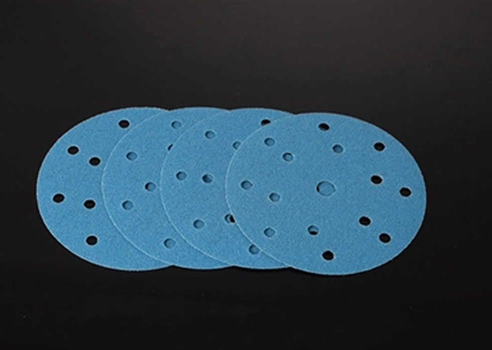 Qual è la differenza tra il Film abrasivo ceramico e altri prodotti abrasivi?